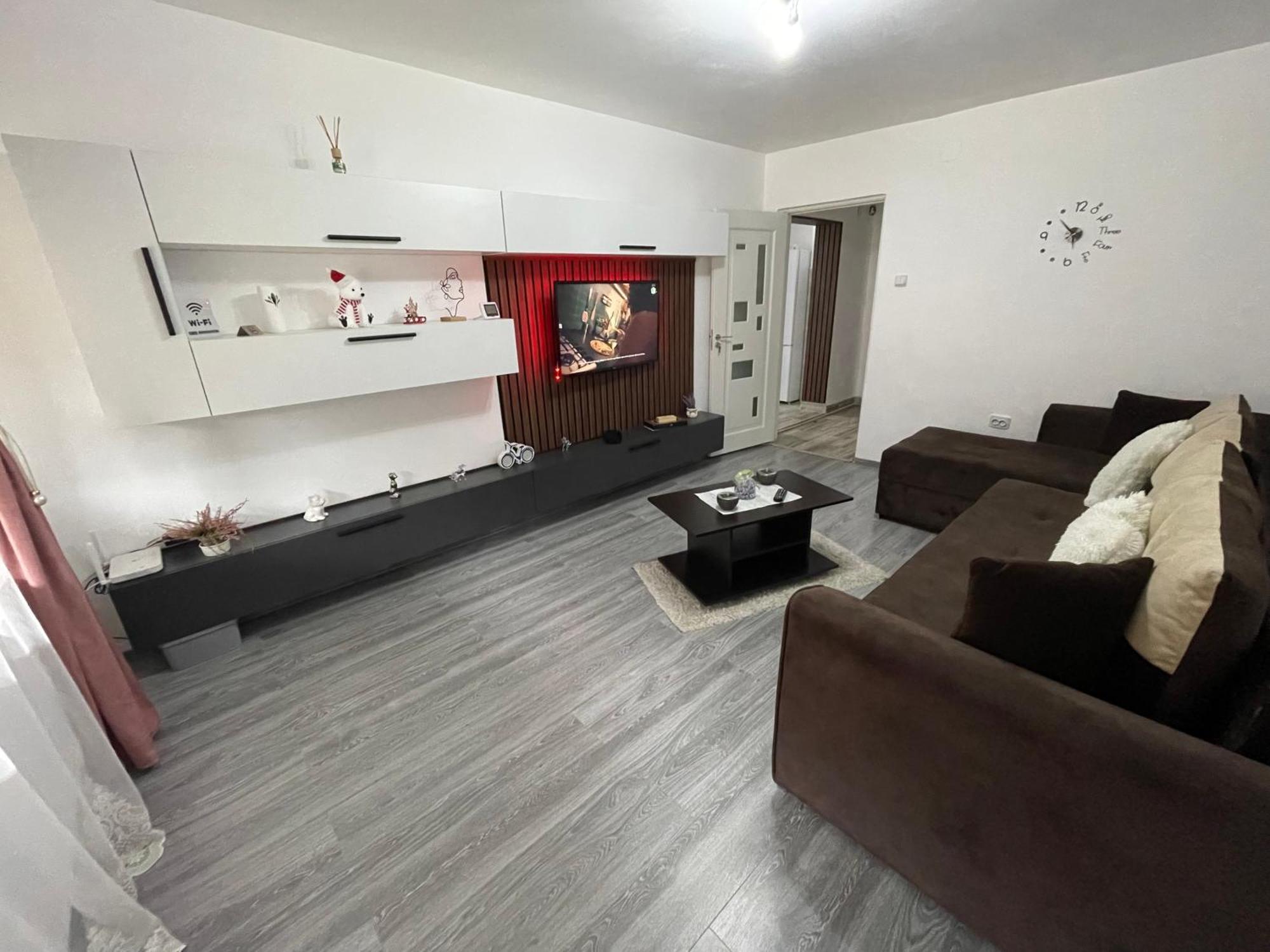 Aky Residence Slănic-Moldova Εξωτερικό φωτογραφία